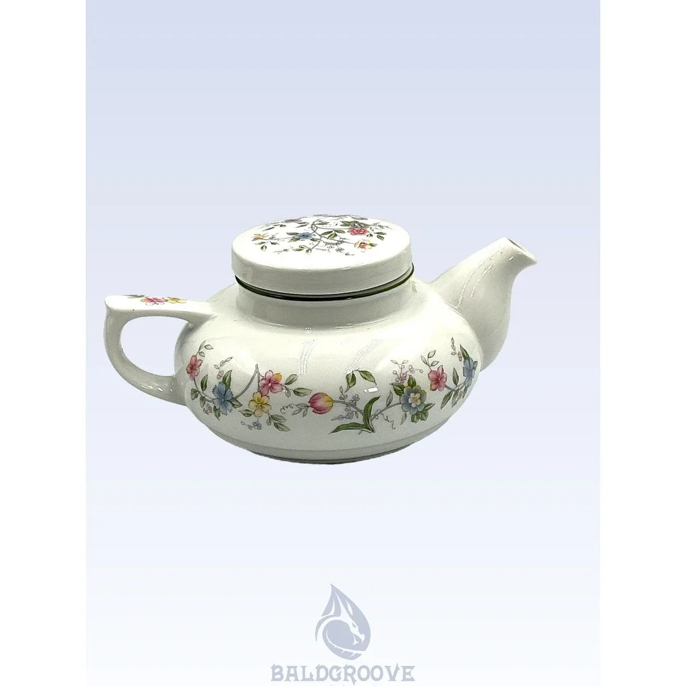 Vintage Andrea By Sadek Corona Porcelain‎ Teapot Floral Design